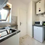 New 461 Suite Schneider - Cosy Apartment Paris Center